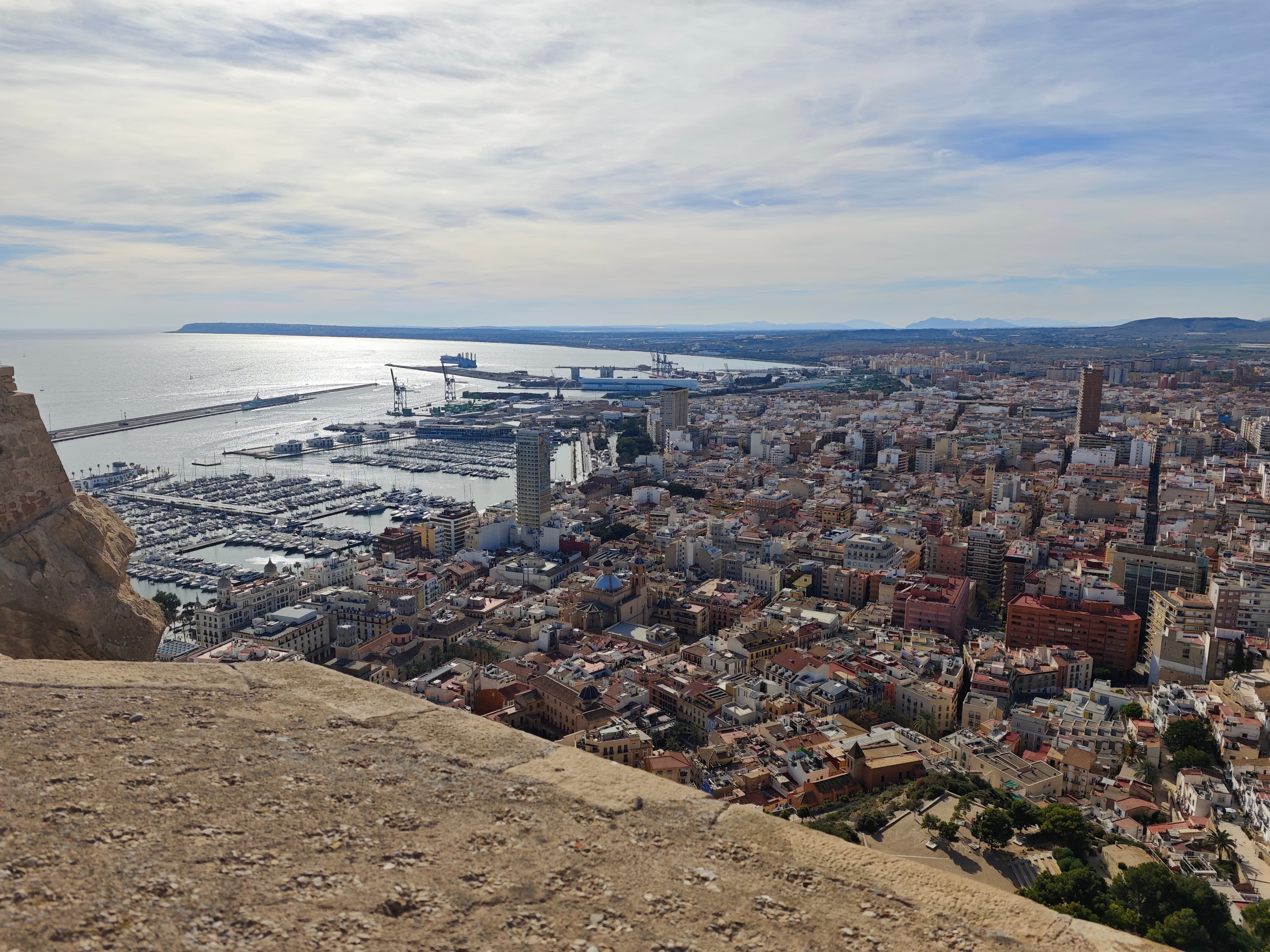 Comprehensive Travel Guide: Alicante